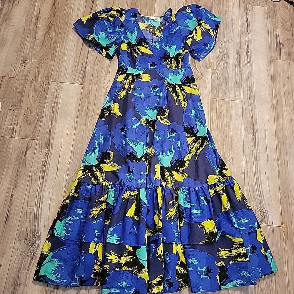 Christopher John Rogers Dress Puff Sleeve Tiered Blue Floral Size 6 Short Sleeve